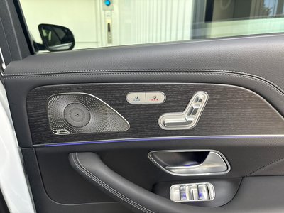 صورة مصغرة 69 لـ 2025 Mercedes-BENZ GLS