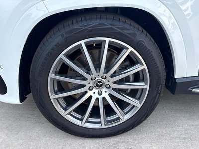 MERCEDES-BENZ GLS - 10