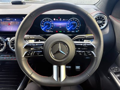 2025 Mercedes-BENZ EQA — миниатюра 18