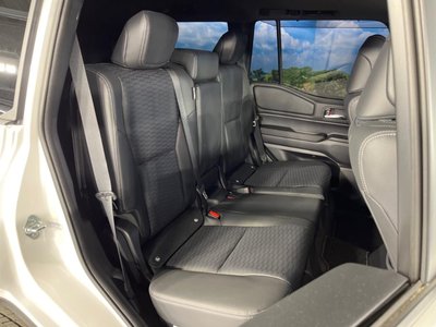 TOYOTA LAND CRUISER 250 - 10