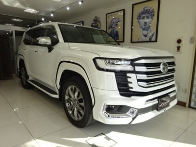 TOYOTA LAND CRUISER 300 - 5