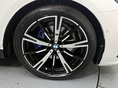 BMW 5 SERIES - 8