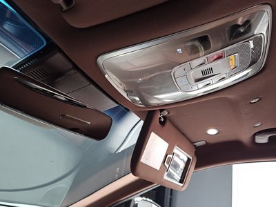 2022 Genesis G90 (RS4) — миниатюра 18