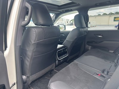 2023 Toyota LAND CRUISER 300 — миниатюра 40