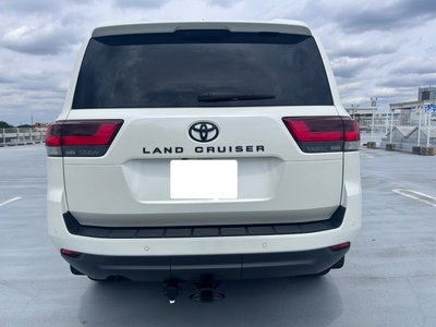 2023 Toyota LAND CRUISER 300 — фото 5