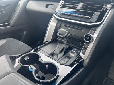 2023 Toyota LAND CRUISER 300 — миниатюра 37