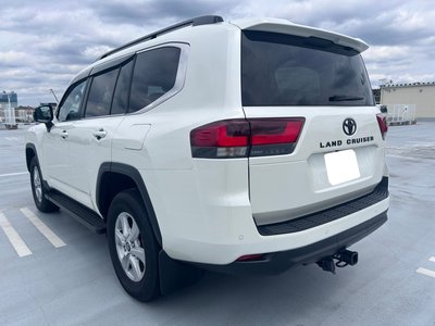 2023 Toyota LAND CRUISER 300 — фото 4