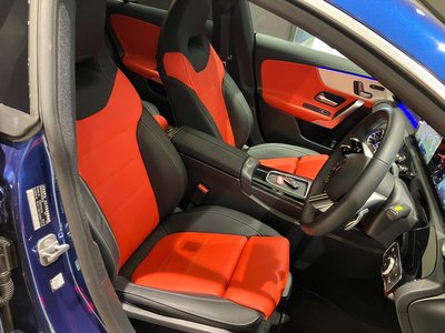 MERCEDES-BENZ CLA - 5