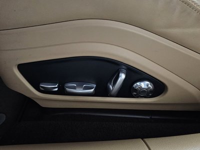2018 Porsche PANAMERA thumbnail 30