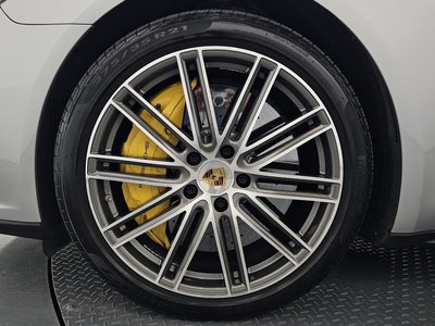2018 Porsche PANAMERA 照片 6