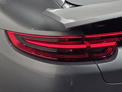 2018 Porsche PANAMERA 照片 10