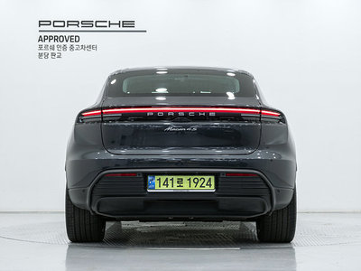 2025 Porsche MACAN 照片 3