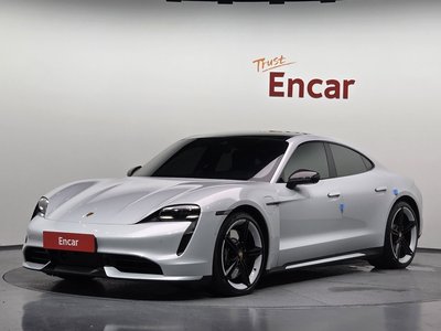 صورة 1 لـ 2021 Porsche TAYCAN