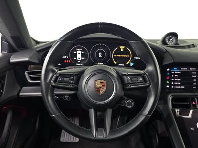 صورة مصغرة 13 لـ 2021 Porsche TAYCAN