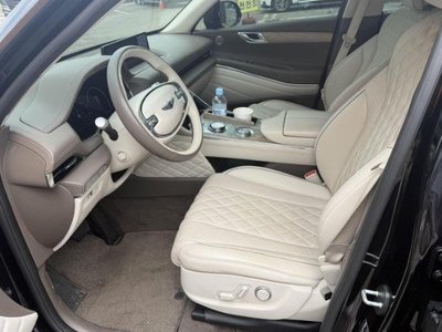 صورة 6 لـ 2023 Genesis GV80