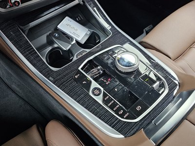 2026 BMW X5 thumbnail 12
