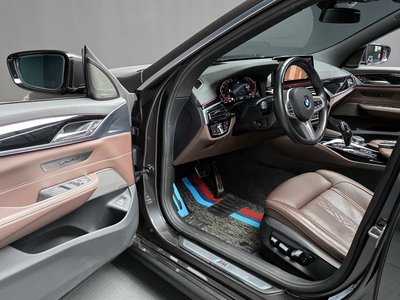 BMW 6 SERIES GT - 10