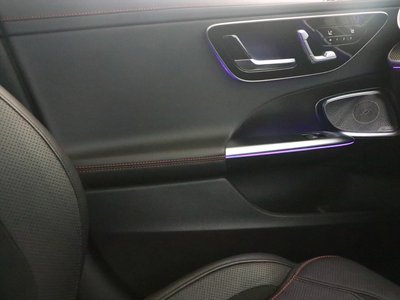 2023 Mercedes-BENZ C-CLASS AMG 照片 13