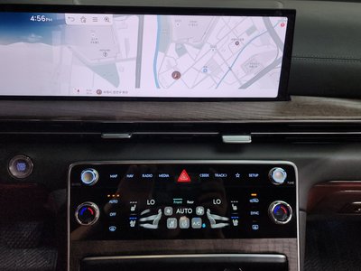 2024 Genesis GV80 — миниатюра 18