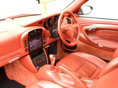 PORSCHE 911 - 3