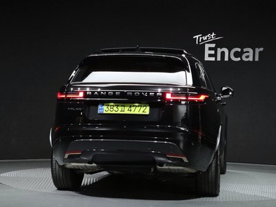 LAND ROVER RANGE ROVER VELAR - 3