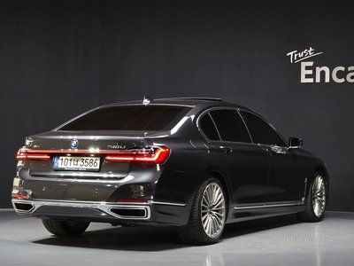 BMW 7 SERIES - 3