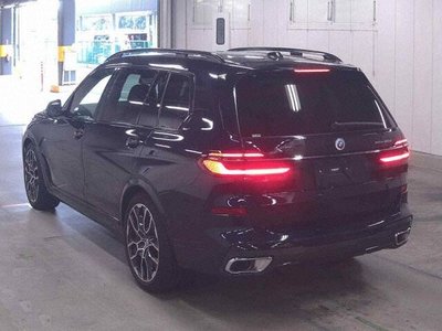صورة 1 لـ 2023 BMW X7