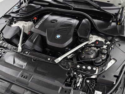 2025 BMW 5 SERIES 照片 7