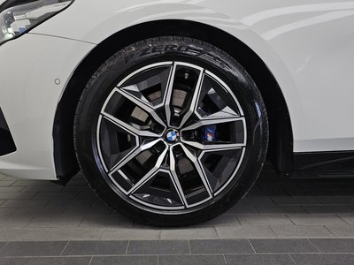 2025 BMW 5 SERIES 照片 6
