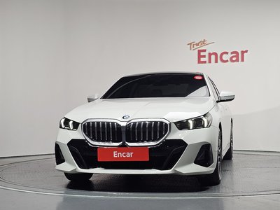 صورة 2 لـ 2025 BMW 5 SERIES