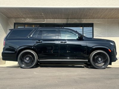 CADILLAC ESCALADE - 8