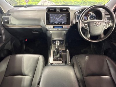 TOYOTA LAND CRUISER PRADO - 2