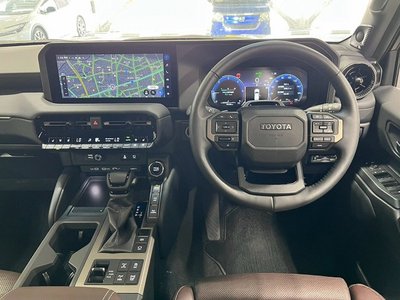 صورة مصغرة 33 لـ 2024 Toyota LAND CRUISER 250