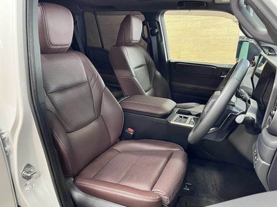 صورة مصغرة 11 لـ 2024 Toyota LAND CRUISER 250