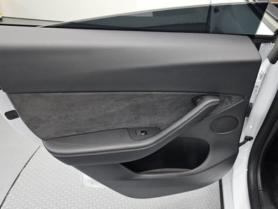 2022 Tesla MODEL Y — миниатюра 15