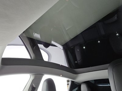 2022 Tesla MODEL Y — миниатюра 24