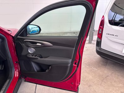 2025 ALFA Romeo TONALE 缩略图 48