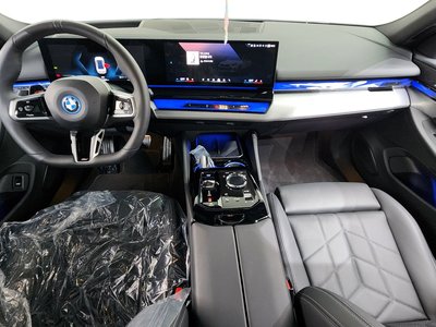 BMW I5 - 5