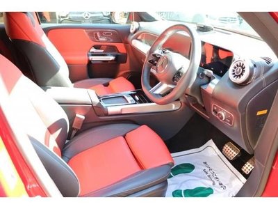MERCEDES-BENZ GLB - 6