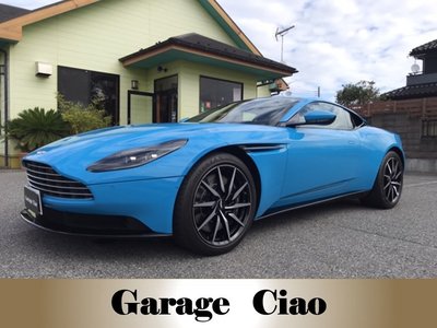 ASTON MARTIN DB11 - 2