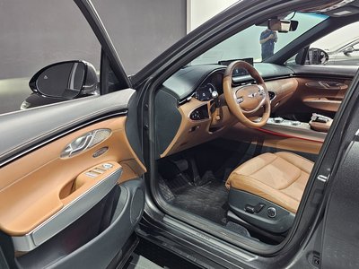 2022 Genesis GV70 — миниатюра 13