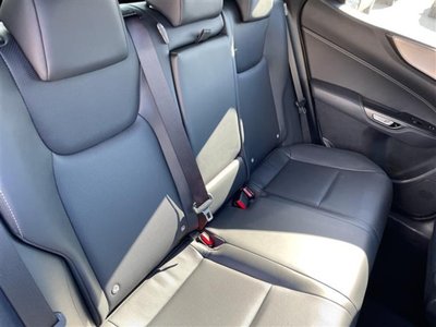صورة مصغرة 23 لـ 2023 Lexus NX