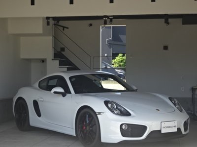 PORSCHE CAYMAN - 3