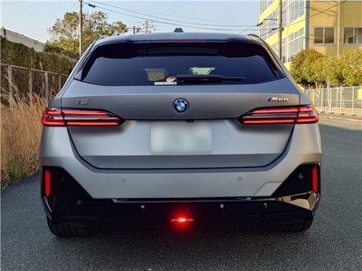 BMW I5 - 5
