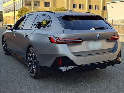 BMW I5 - 2