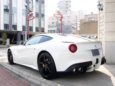 FERRARI F12 BERLINETTA - 4