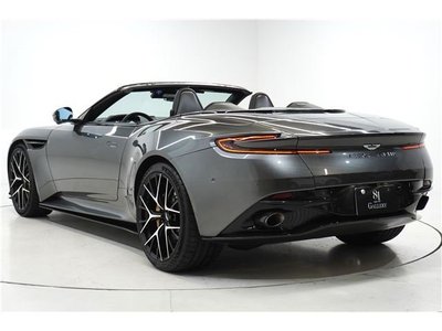 ASTON MARTIN DB12 VOLANTE - 7