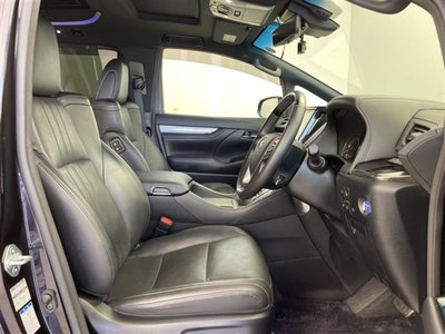 صورة 10 لـ 2018 Toyota ALPHARD