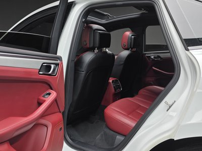 صورة مصغرة 22 لـ 2023 Porsche MACAN