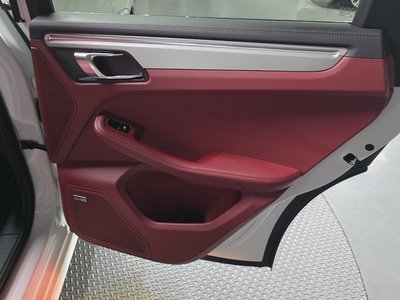 صورة مصغرة 15 لـ 2023 Porsche MACAN